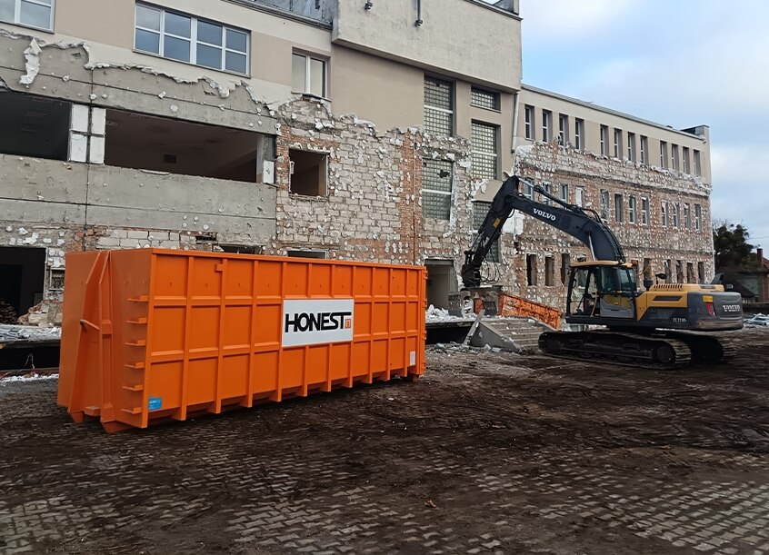 Wynajem kontenerów na odpady budowlane (4)